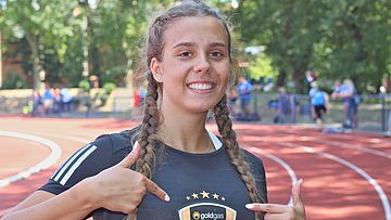 Madleen Malecki mit 11,96 Sekunden über 80m.Hürden